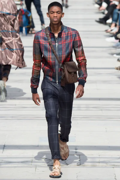 Look 21